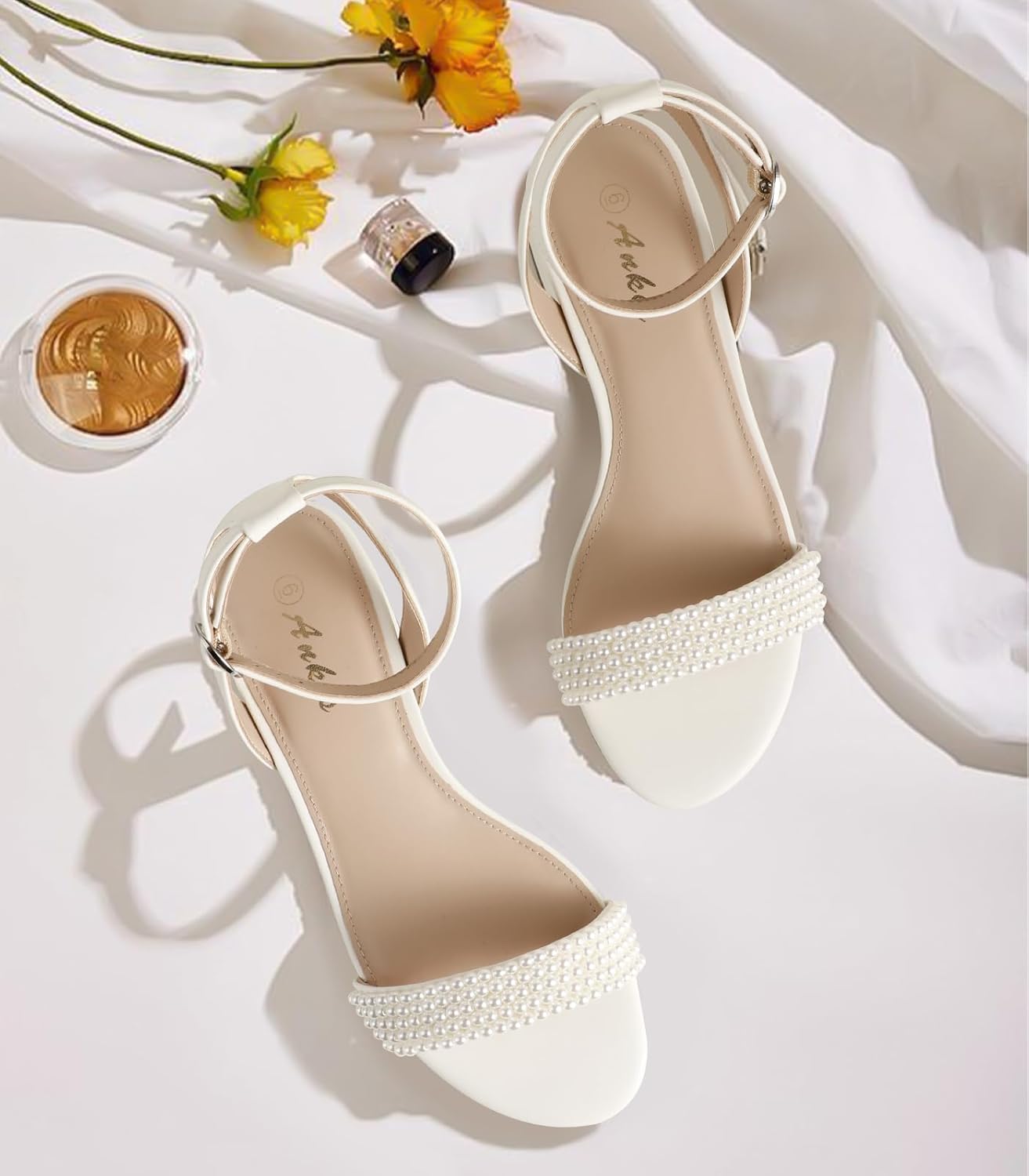 Detalle de Ankis Black Nude White Gold Women Sandals: Easygoing 1-Inch Block Heel, Adjustable Straps