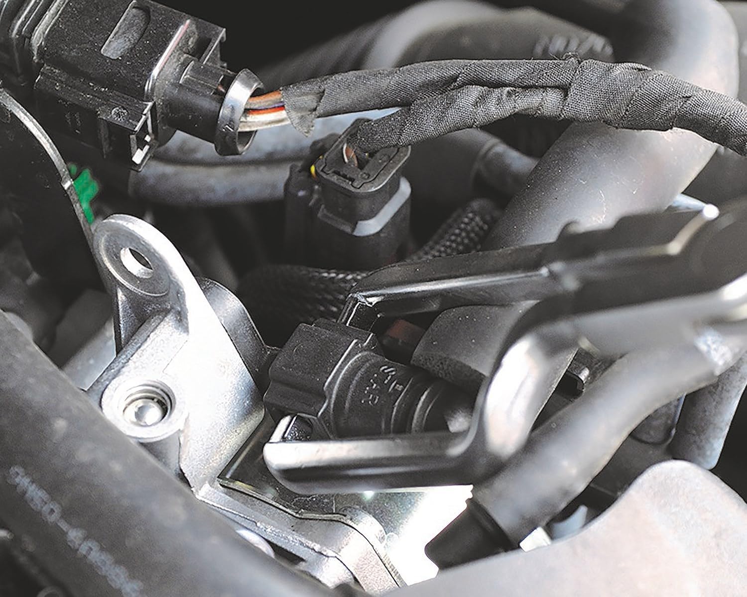 Detalle de BRILLIANT TOOLS BT536004 Pinza di sblocco per tubi carburante (blu e nero)