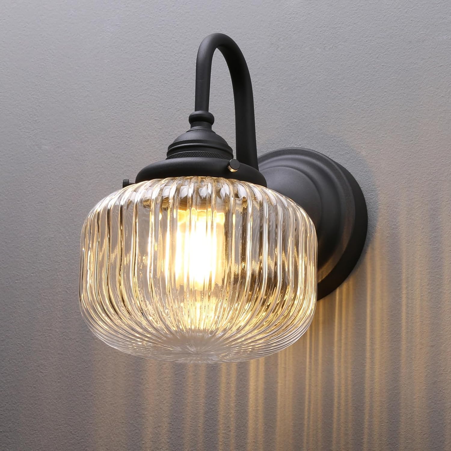 Detalle de Permo wall sconce with E26 base