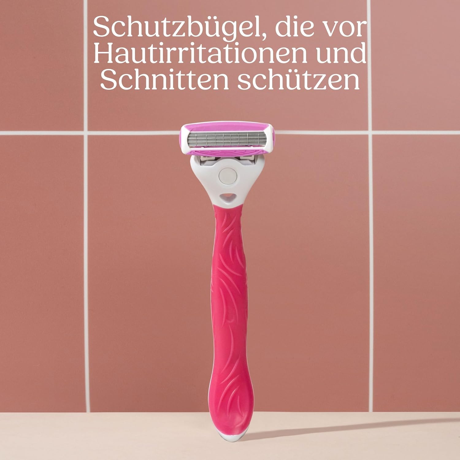 Detalle 2 de Wilkinson Sword Intuition Quattro Smooth Shave – Damenrasierklingen (6 Stück) mit Aloe-Verse