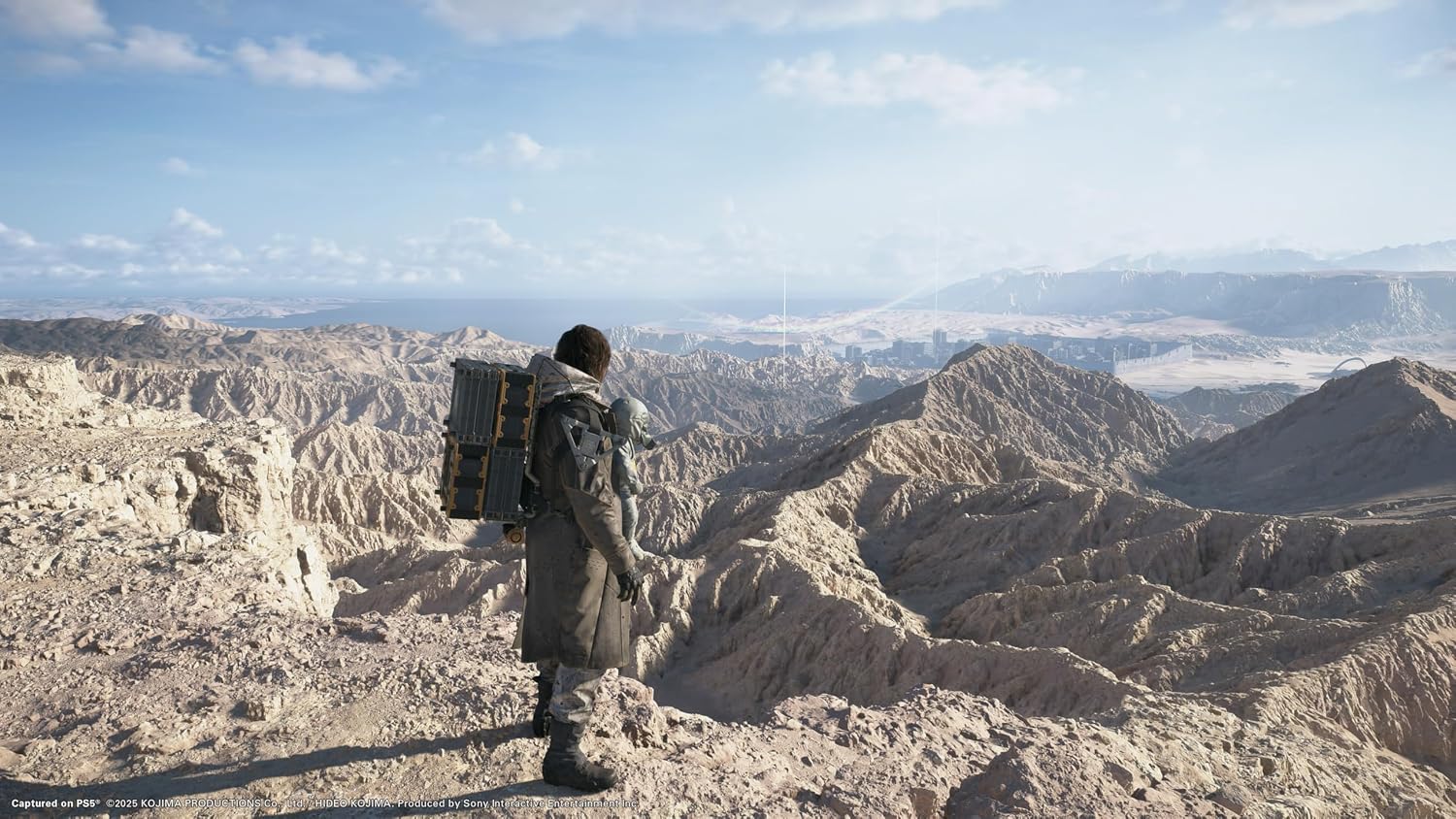Detalle 2 de PlayStation Death Stranding 2 On the Beach