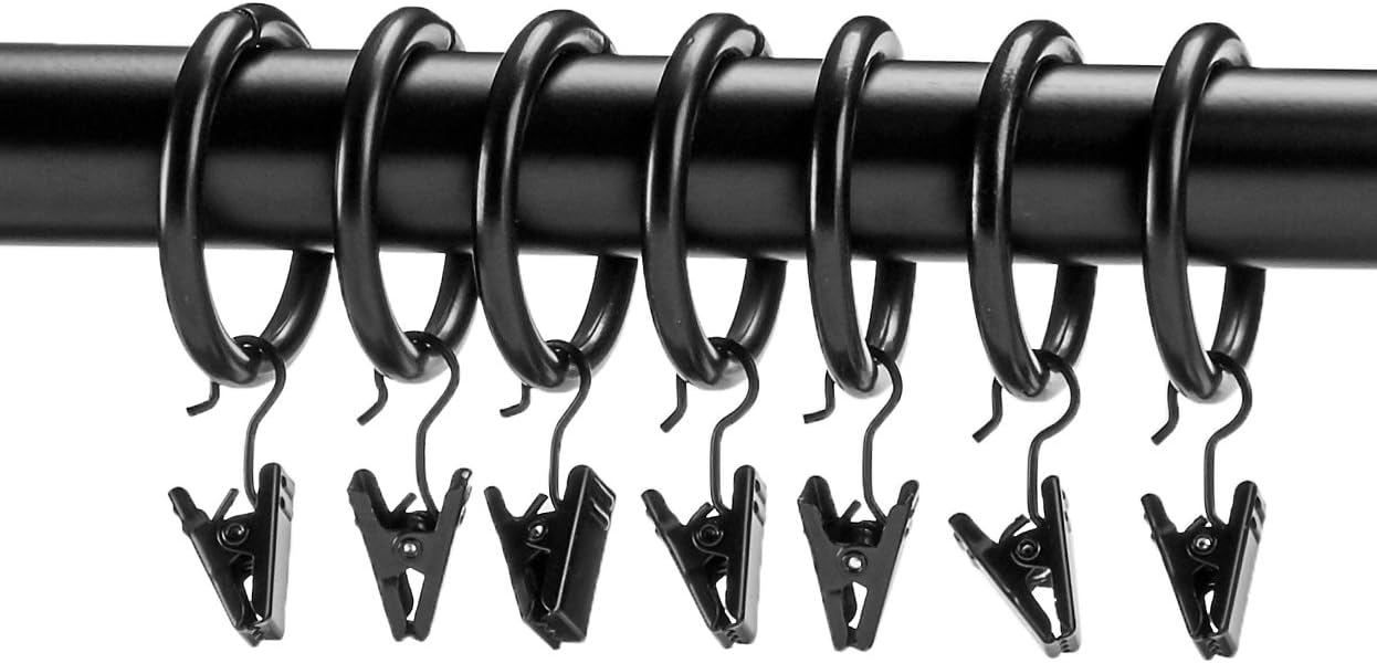 Detalle de Amazon Basics Gardinenringe mit Clips, 25 mm Innendurchmesser, 7er-Pack, Schwarz – robust und vielseitig