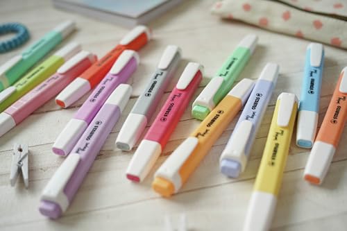 Detalle de STABILO Swing Cool Pastel: marcador retráctil en formato bolígrafo para uso escolar
