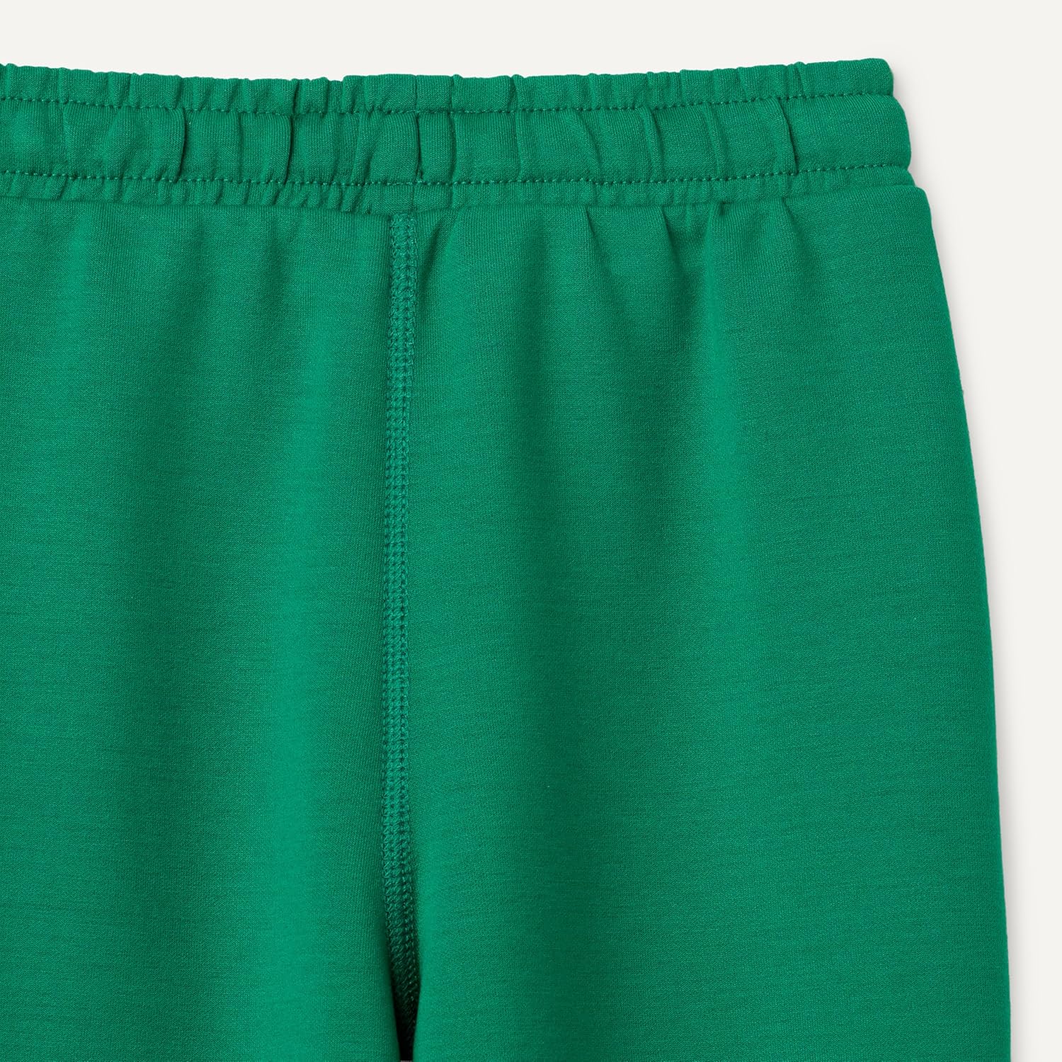 Thumbnail 4 de Amazon Essentials Boys' Athletic Loose-Fit Jogger Tracksuit Bottoms with Pockets, Active Sweat