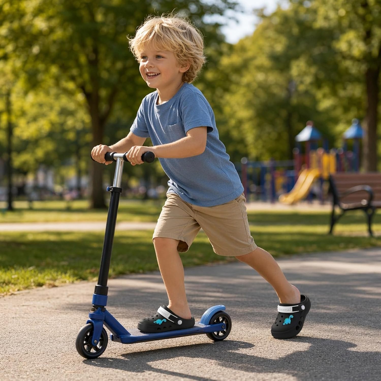 Detalle de Neoxlem Kids Toddler Clogs: Dinosaur Slip-On Sandals for Outdoor Play