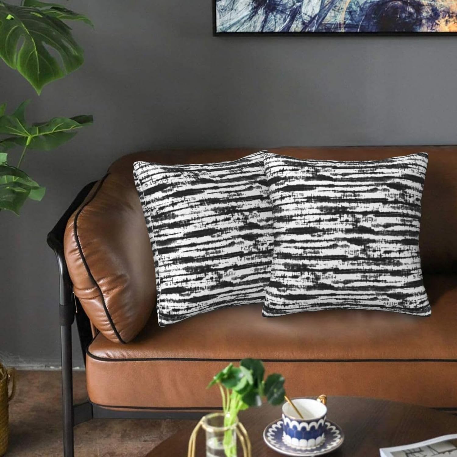 Detalle de QUALKNOY Velvet Cushion Covers 45x45cm (Set of 2) – Modern Abstract Art in Black