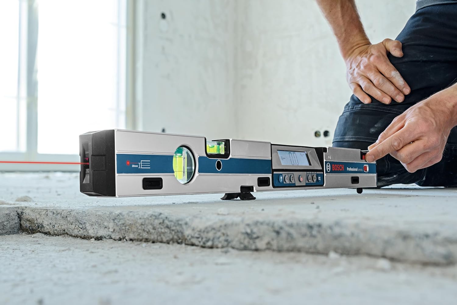 Thumbnail 2 de Bosch Professional GIM 60 L inclinometro digitale con laser, campo 0-360° e precisione ±0,1°