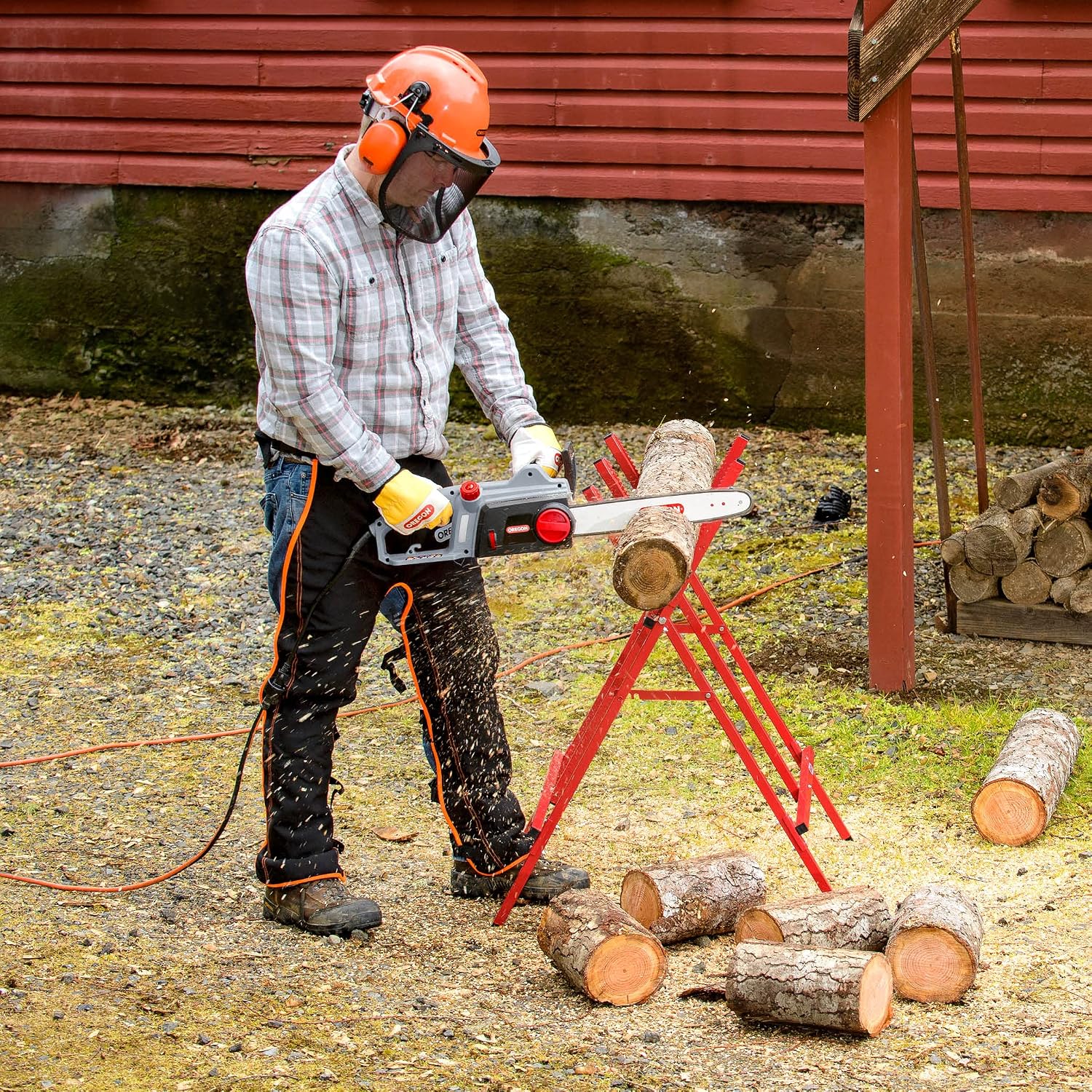 Thumbnail 6 de Oregon CS1200 1800W Corded Electric Chainsaw with 14-Inch Bar (35cm) – Lightweight, Low Kickback and Automatic Oiler