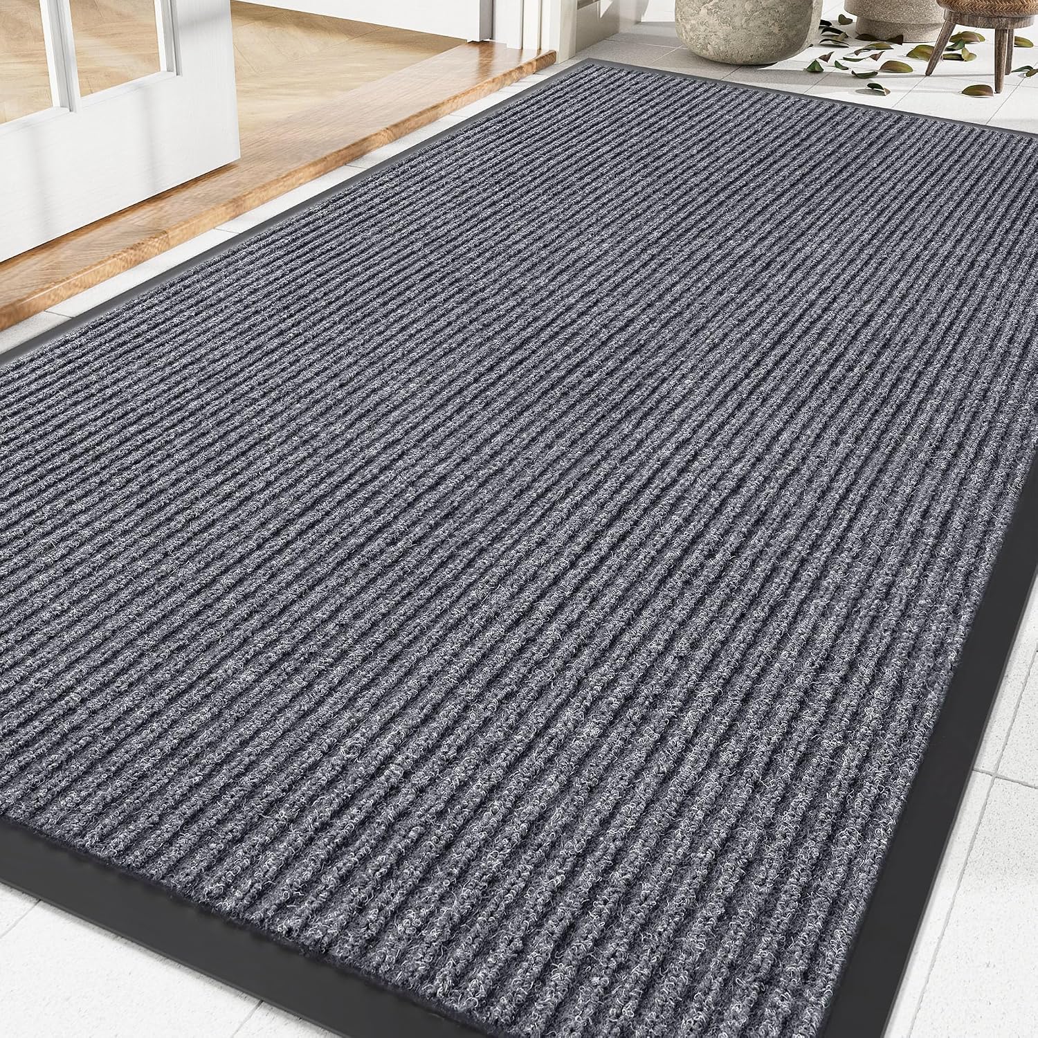 Detalle de Amyracel 4'x5' Front Door Mat, Low-Profile Polypropylene with Rubber Backing