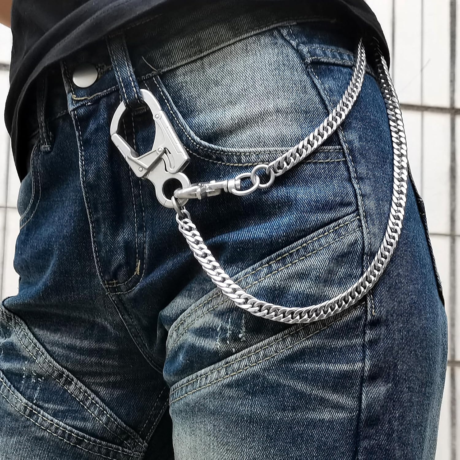Detalle 2 de Ahiller Men’s Wallet Chain 25" Stainless Steel with Double-Lock Carabiner