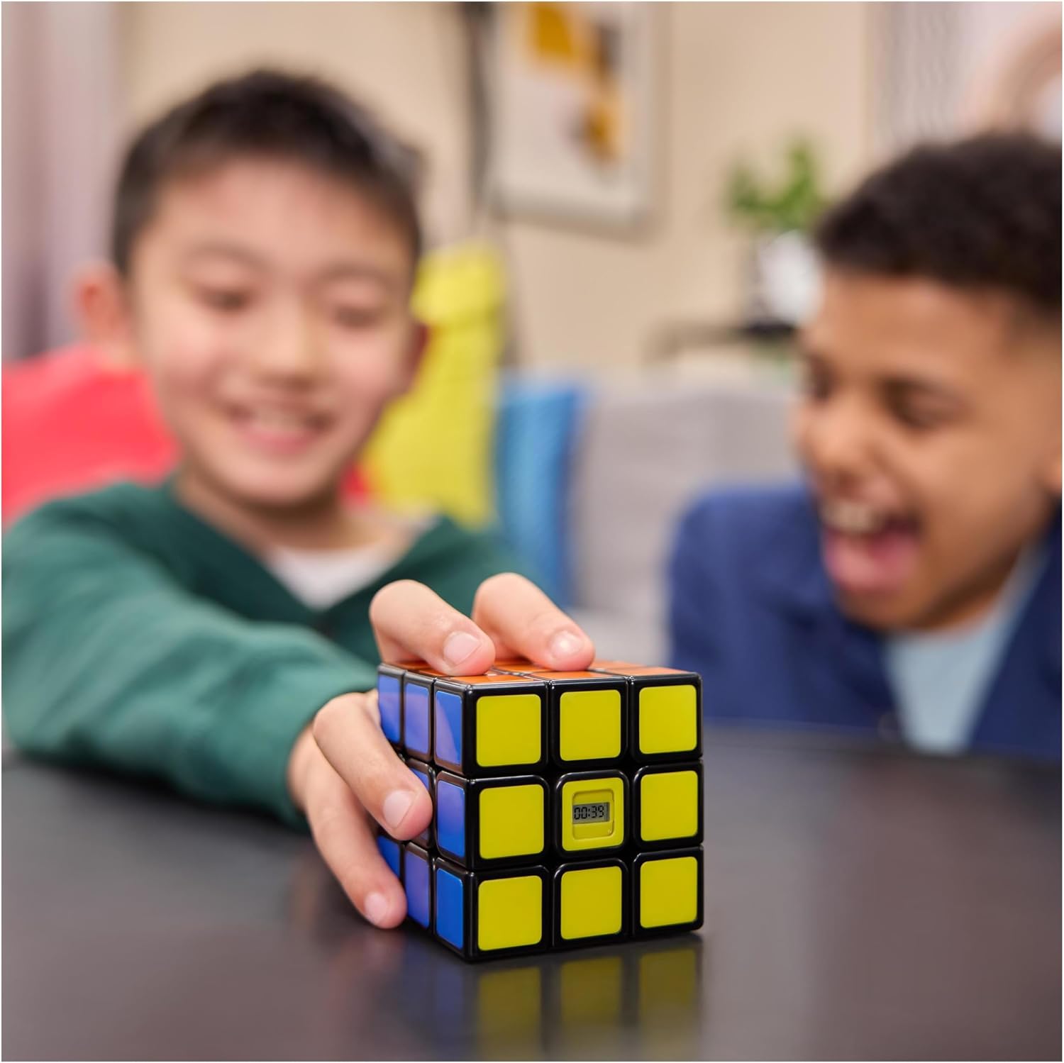 Thumbnail 6 de Rubik’s Cube Chrono 3x3 : chronomètre intégré pour s’entraîner et progresser en vitesse