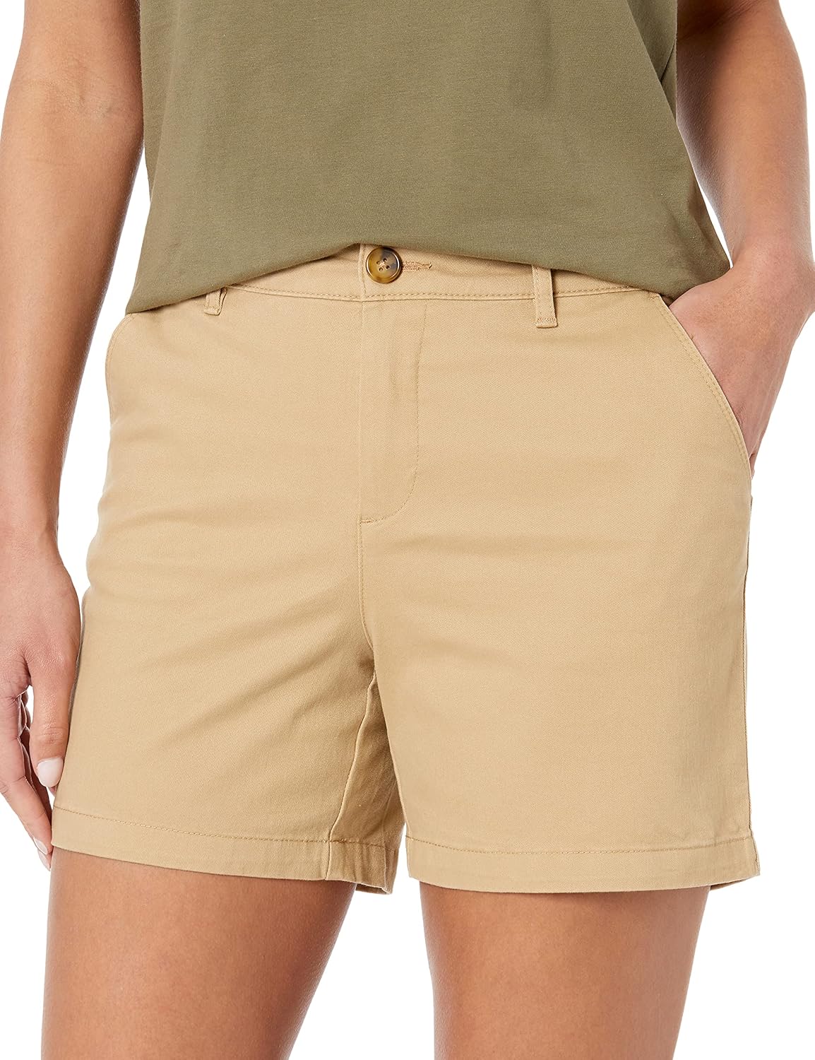 Thumbnail 2 de Amazon Essentials Damen Khakifarbene Slim-Fit-Shorts mit mittlerer Leibhöhe – 13 cm Beininnenlänge