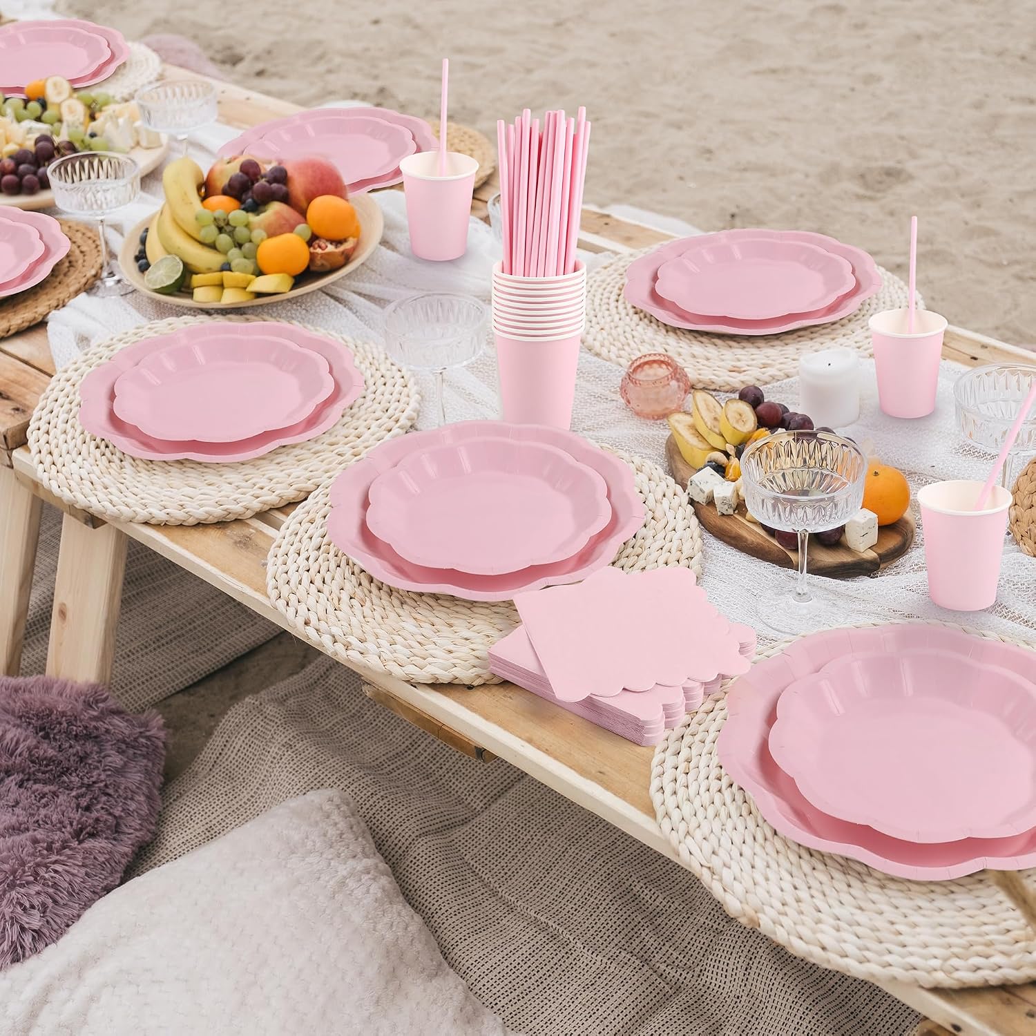 Detalle de Vivantia 150-Piece Pink Party Tableware Set for 30 Guests