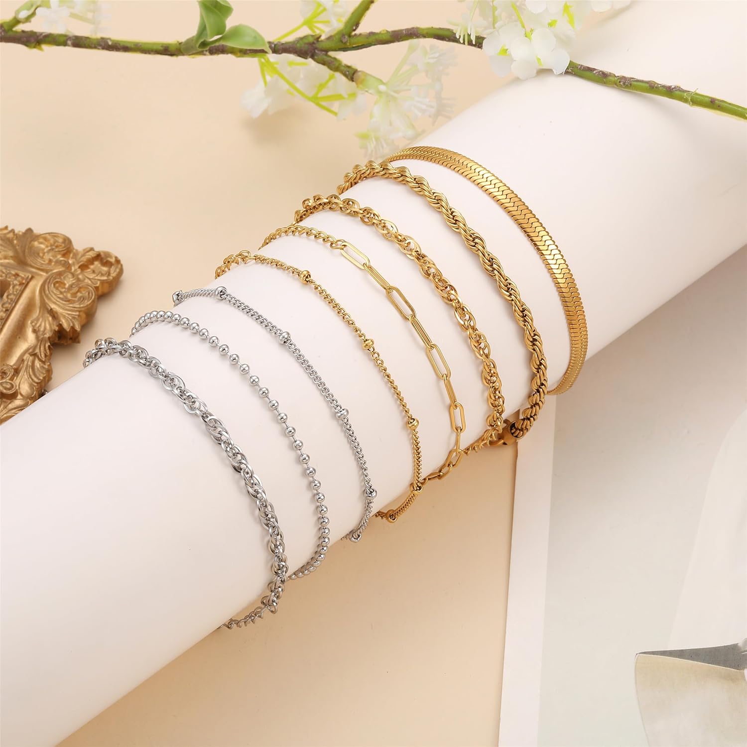 Detalle de RWQIAN Armband-Set Damen Silber/Gold – 5–6 Stücke, verstellbar, 316L Edelstahl, 14K Vergoldet