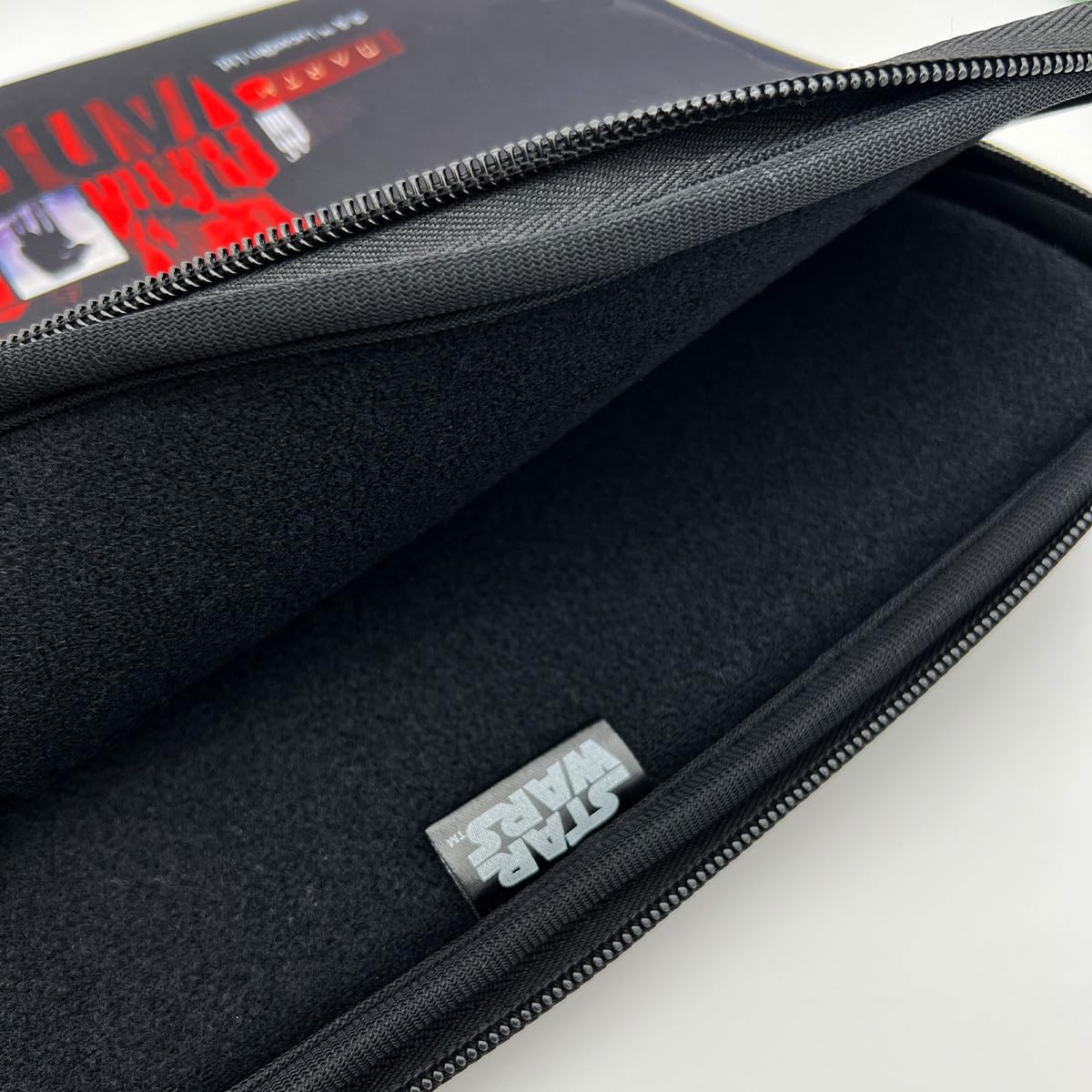 Detalle 1 de WONDEE Disney Star Wars Darth Vader – uniwersalne etui na tablet do 11 cali, pikowane