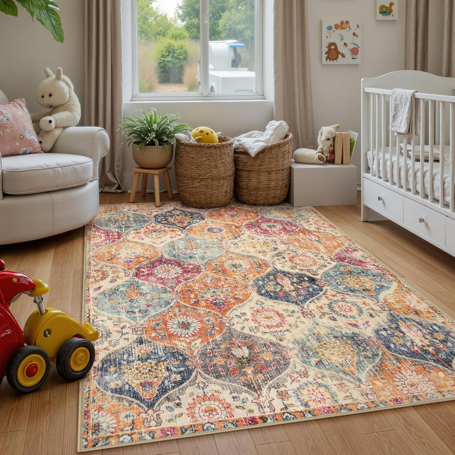 Detalle de Lahome 9' x 12' Moroccan Area Rug, Washable Low-Pile Faux Wool