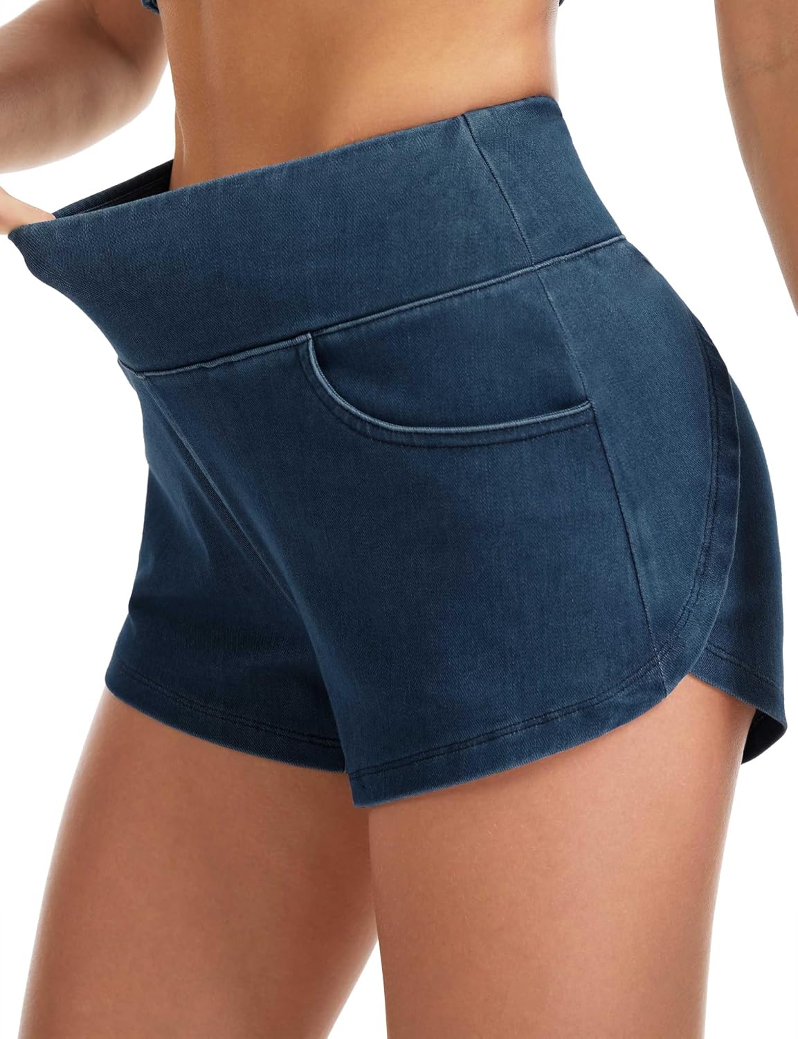 Detalle de THE GYM PEOPLE Women's High-Waist Denim Shorts with Stretch and Side Slits