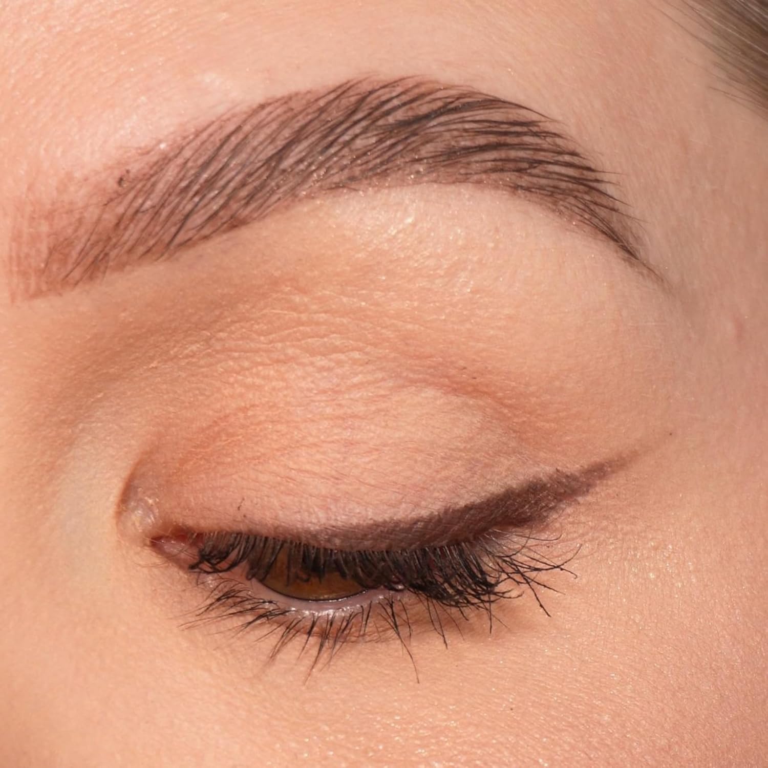 Thumbnail 2 de Sandstone Scandinavia Eyeliner Waterproof Brun pour Yeux Sensibles – Hypoallergénique & Vegan