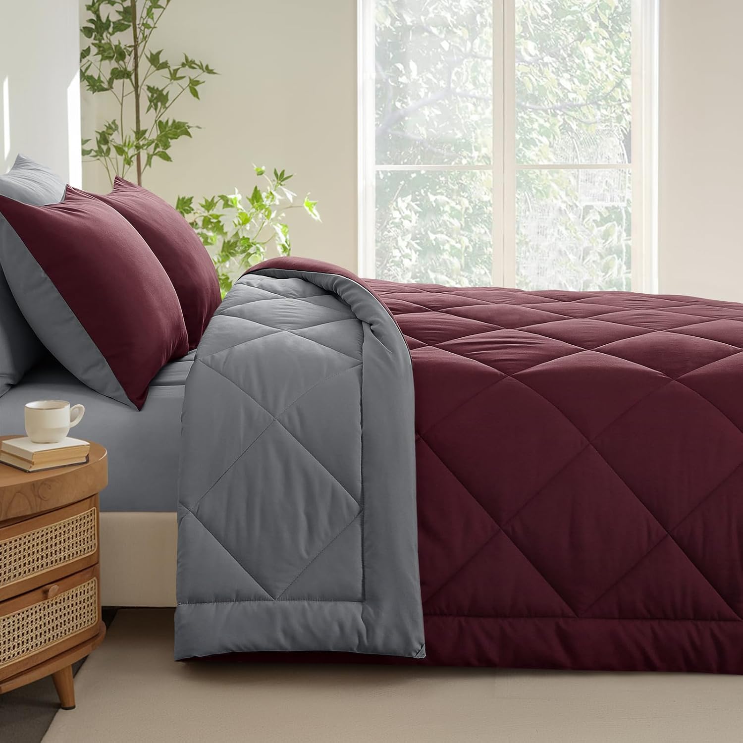 Thumbnail 2 de Aisbo Coverless Duvet King Size 10.5 Tog – 230 x 220 cm in Burgundy Red, Reversible with 2 Pillowcases