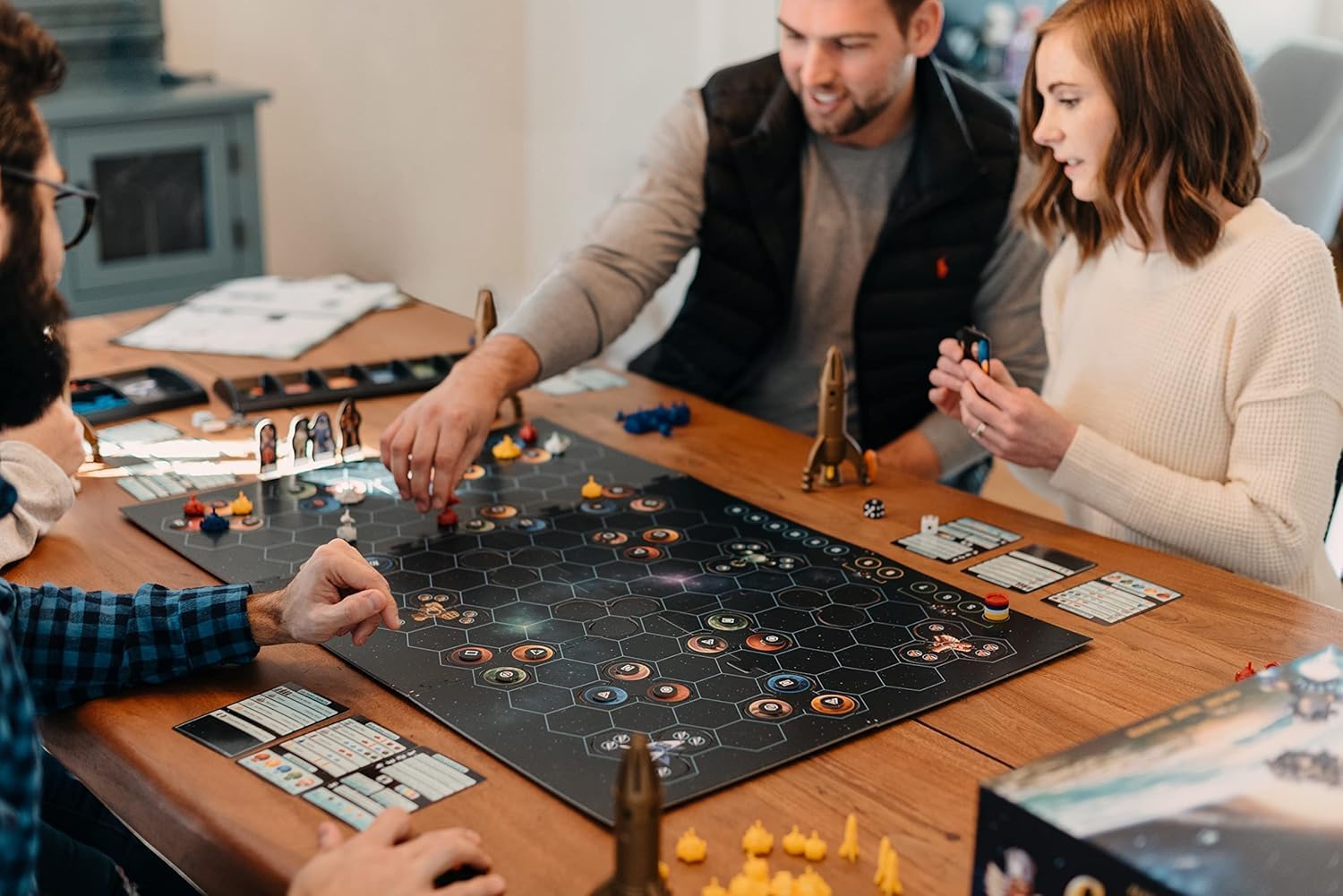 Thumbnail 6 de CATAN Starfarers board game (Ages 14+, 3–4 players) — explore space, diplomacy and ship-building