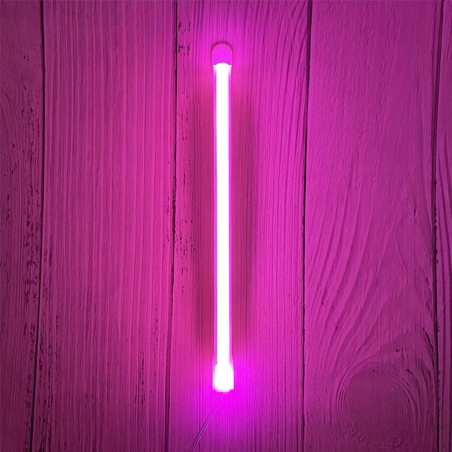 Detalle de DWOOKE LED Pink Neon Letters I lighted