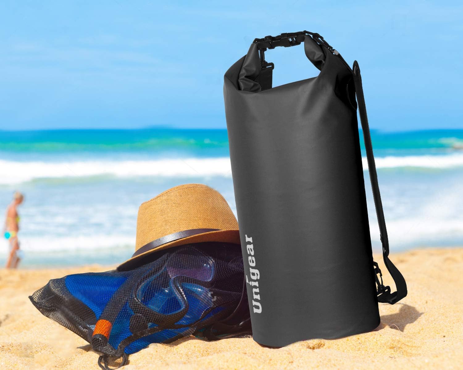 Detalle de Unigear 2L Floating Waterproof Dry Bag with Roll-Top Closure and Phone Case