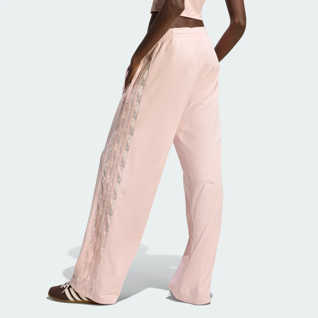 Detalle 2 de Pantalón de deporte con encaje Firebird de Adidas – rosa