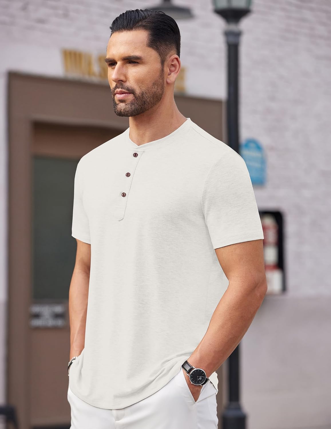 Thumbnail 1 de COOFANDY Men's Henley Short Sleeve Shirt — Lightweight, Casual Everyday Tee