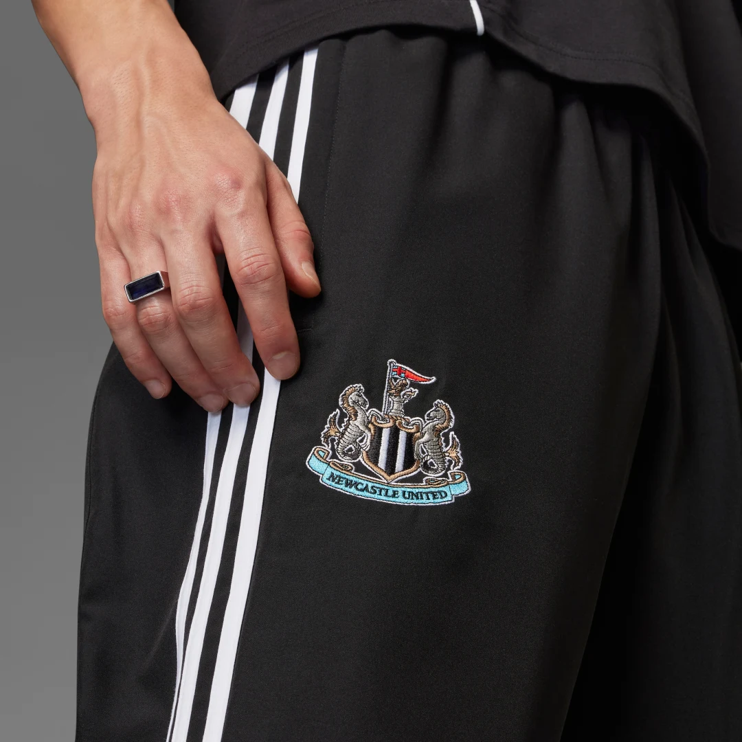 Thumbnail 2 de Adidas Pantalón Newcastle United FC UBP Negro