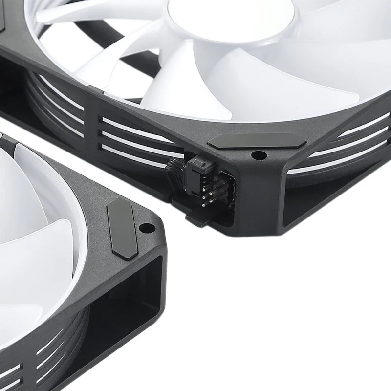 Detalle 2 de Abysm Arclight 2.0 ARGB Ventiladores 120mm PWM (Pack 3)