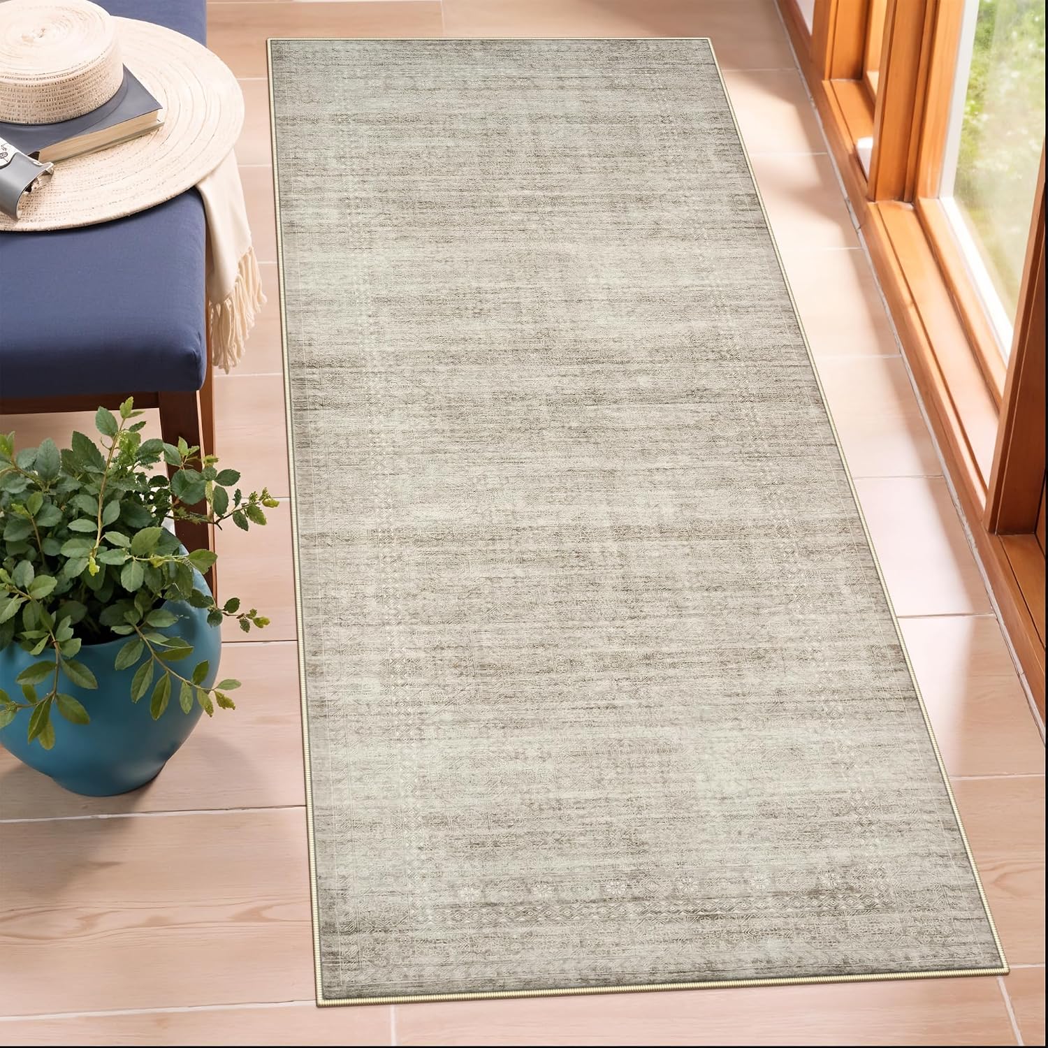 Detalle de Washable 2x4 Abstract Kitchen Rug: Neutral, Easy-Clean, Non-Slip Floor Mat (Beige/Ivory, 2x4)