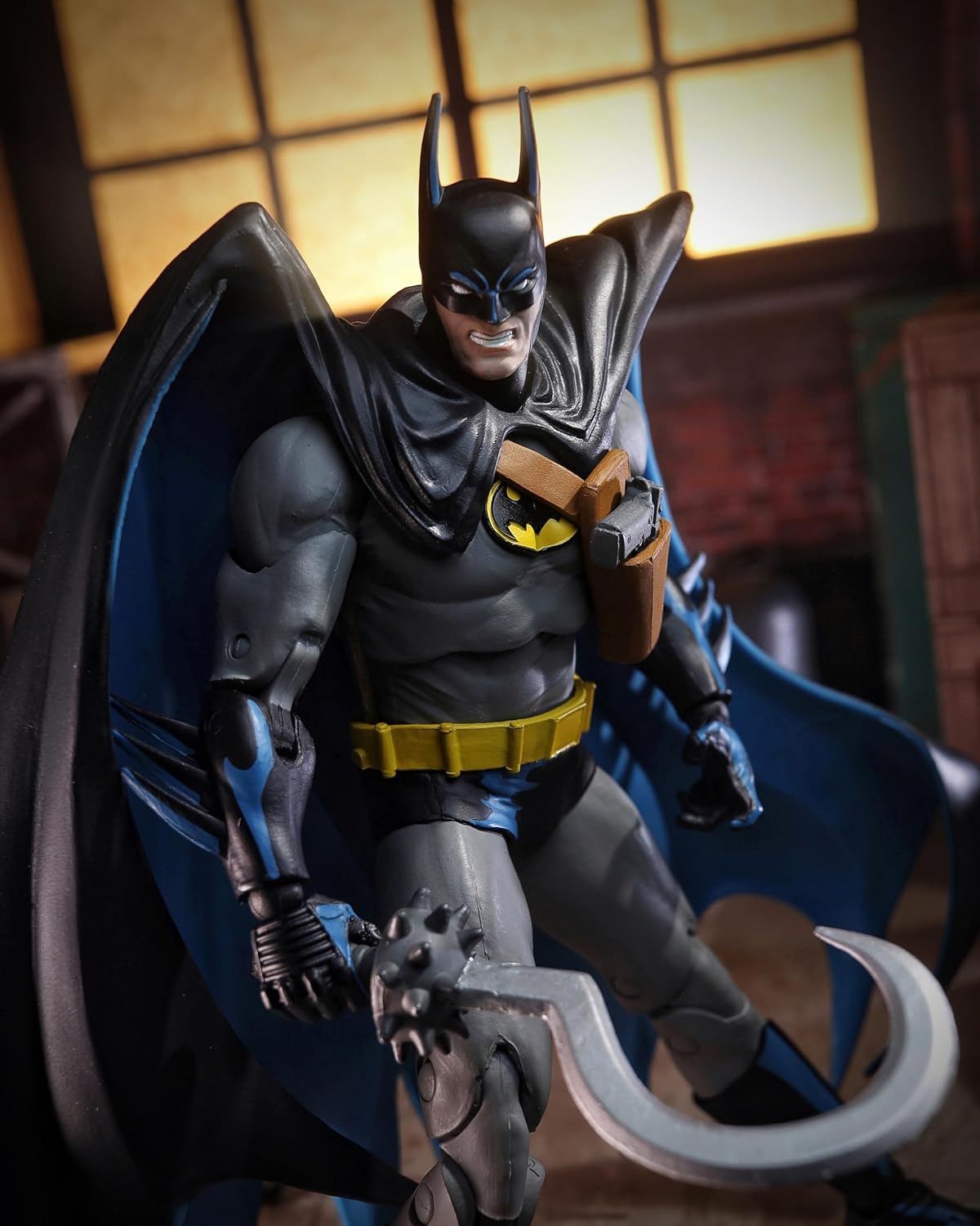 Detalle de McFarlane Toys - BYT – wielobarwna figurka z motywem nietoperza