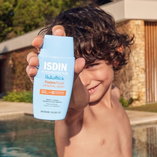 Detalle 2 de ISDIN Fusion Fluid Mineral Baby SPF 50 50 ml