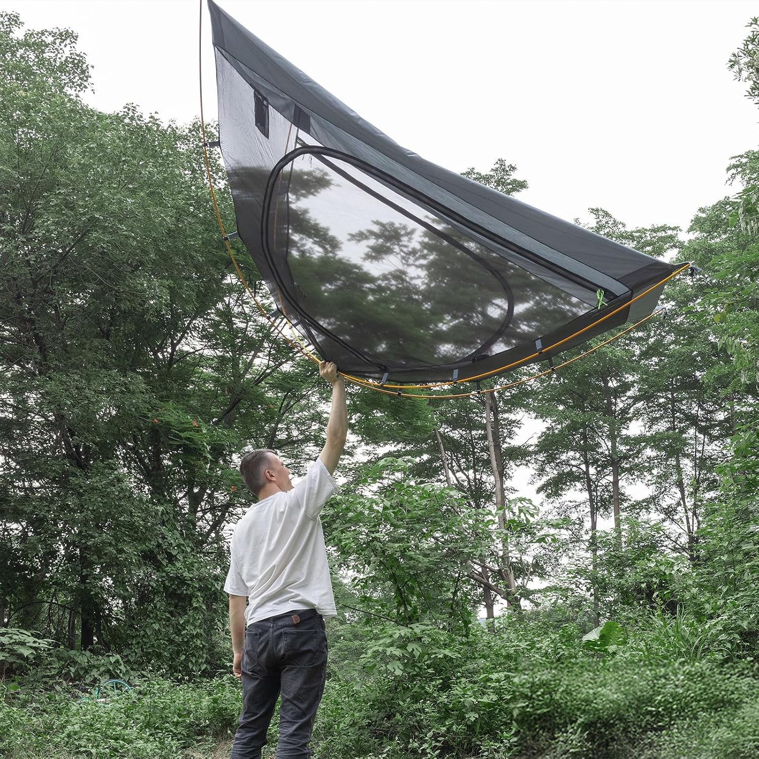 Detalle de Night Cat 2-Person Backpacking Tent with Aluminum Poles and Rainfly