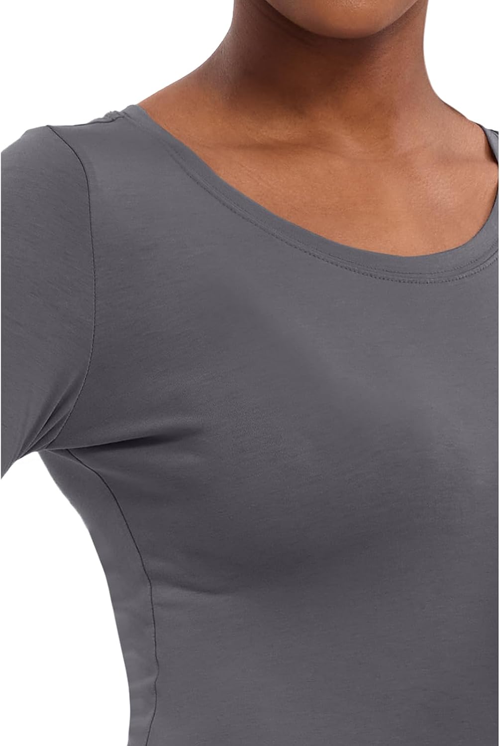 Detalle 1 de Healing Hands Women's Underscrub Top, Cotton Blend