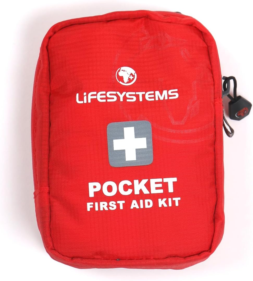 Detalle de Lifesystems Pocket First Aid Kit: CE Certified Contents for Hiking and Outdoors