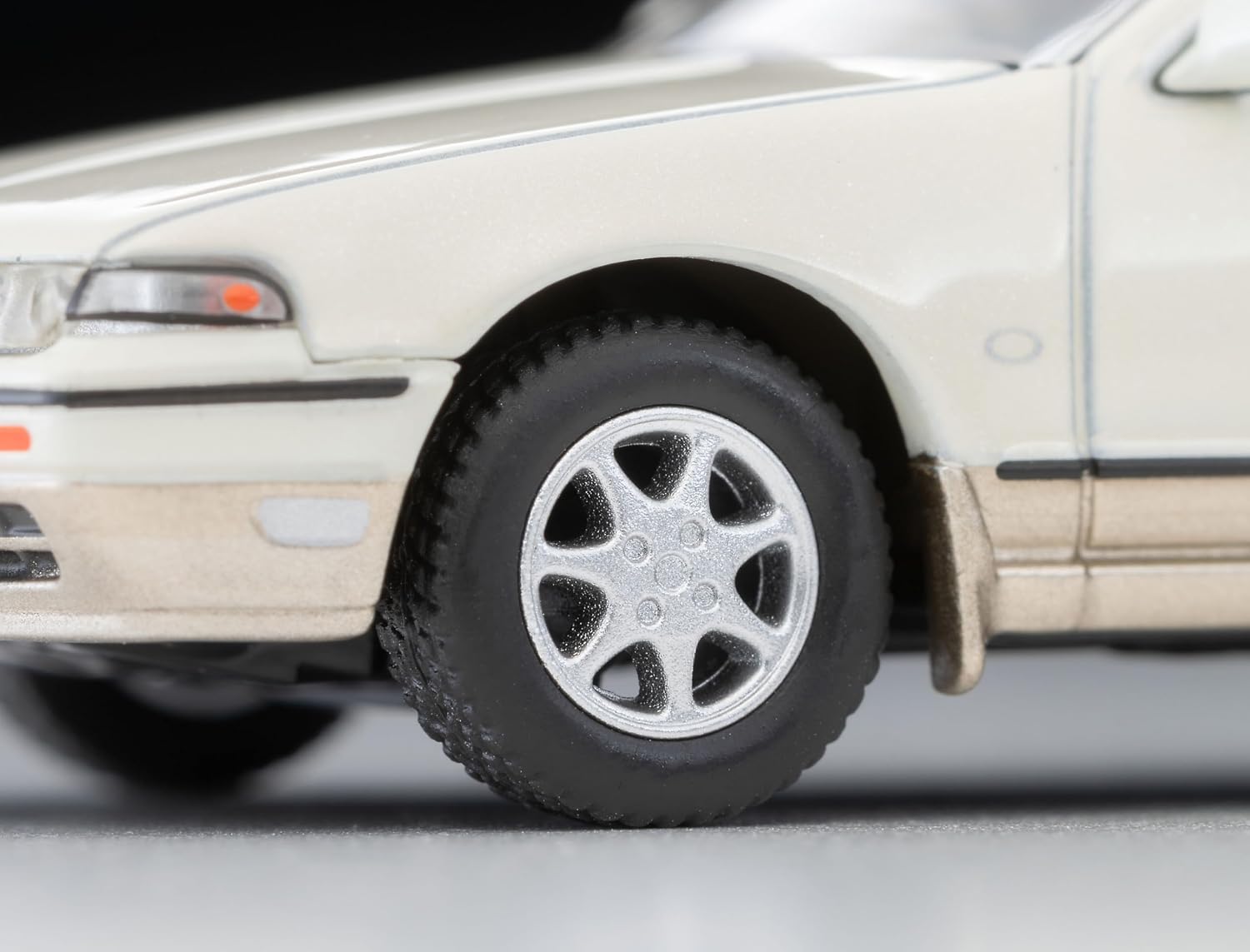 Detalle de トミーテック LV-N319c トミカリミテッドヴィンテージ ネオ 日産セフィーロ タウンライドSV 1/64