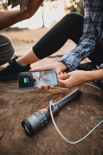 Detalle 2 de NEBO Davinci 8000: linterna recargable de alta intensidad para camping y senderismo