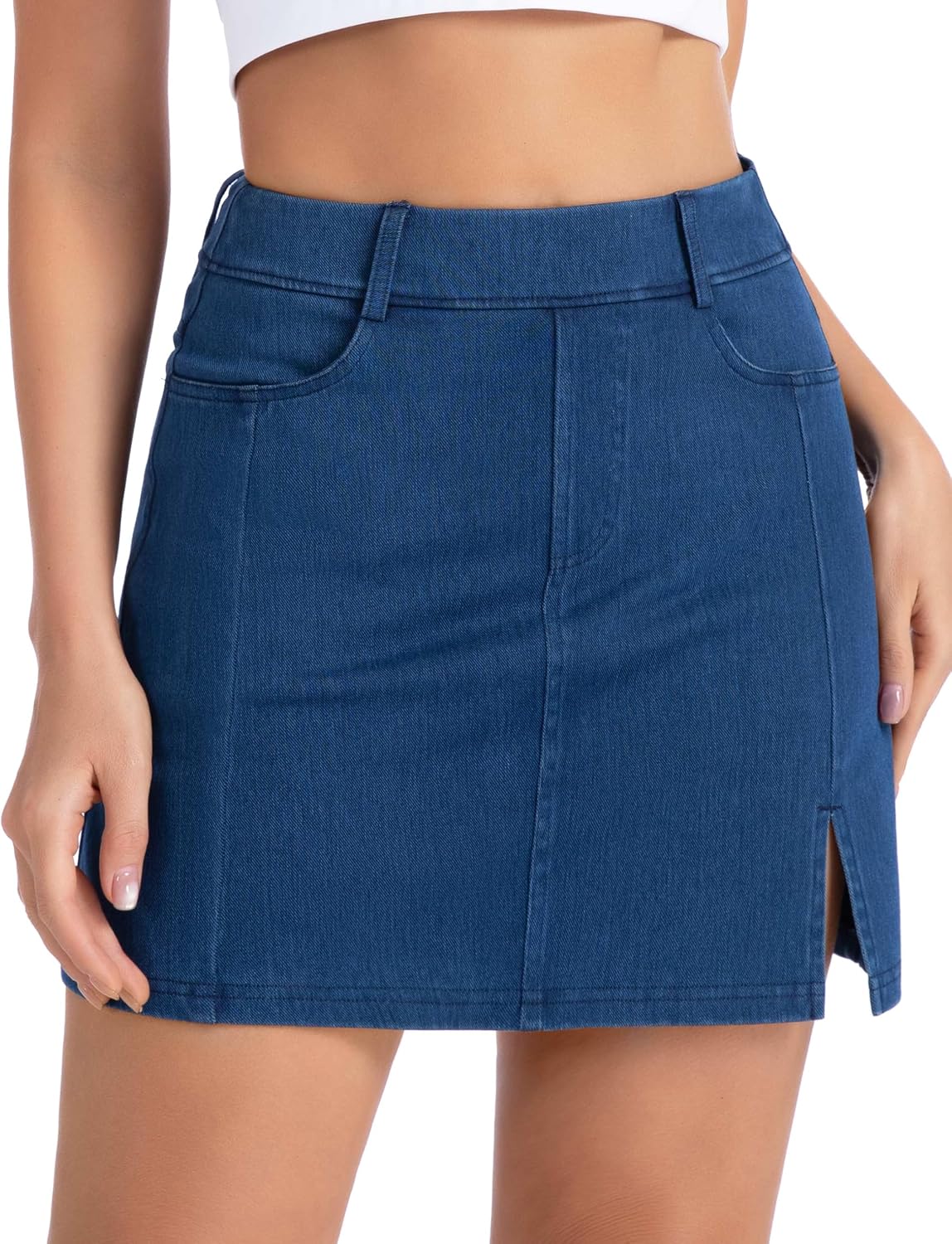 Detalle de THE GYM PEOPLE Women's Stretch Denim Mini Skort with 4 Pockets