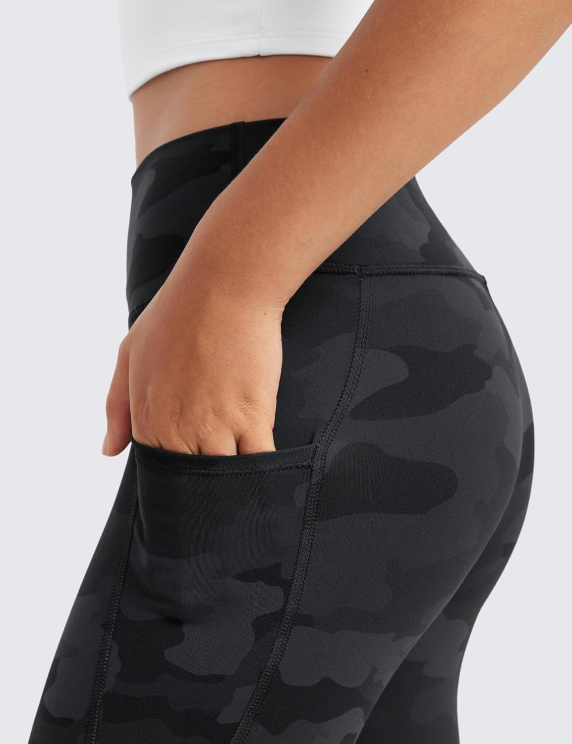 Detalle de CRZ YOGA Butterluxe : jambières athlétiques pour fille à taille haute avec poches
