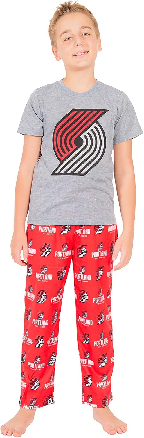 Detalle 1 de Ultra Game Youth NBA Official 2-Piece PJs Set