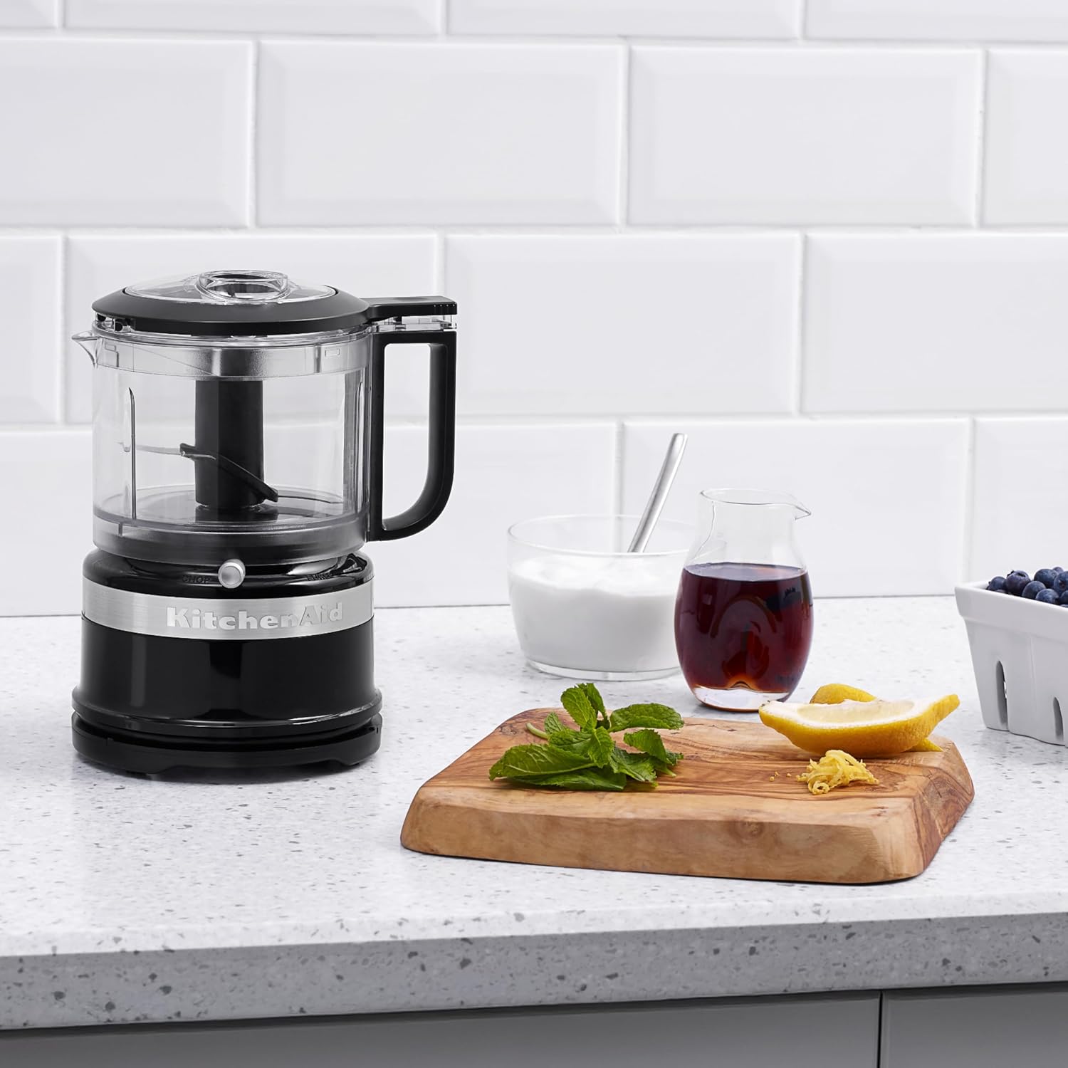 Detalle de KitchenAid 5KFC3516EOB Mini-Food-Processor: kompakt, vielseitig und zuverlässig