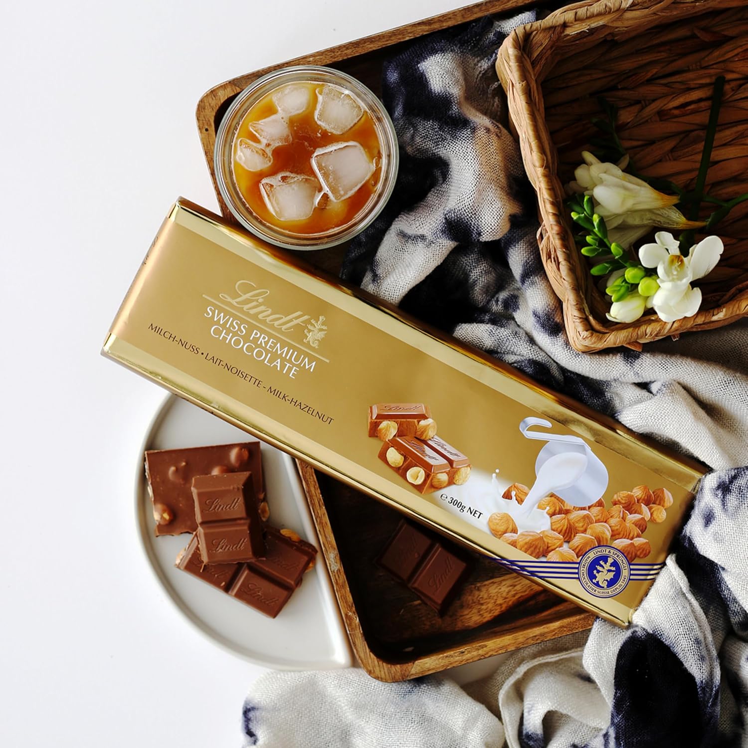 Thumbnail 5 de Lindt Maxi Tablette Lait Noisettes 300 g 🍫