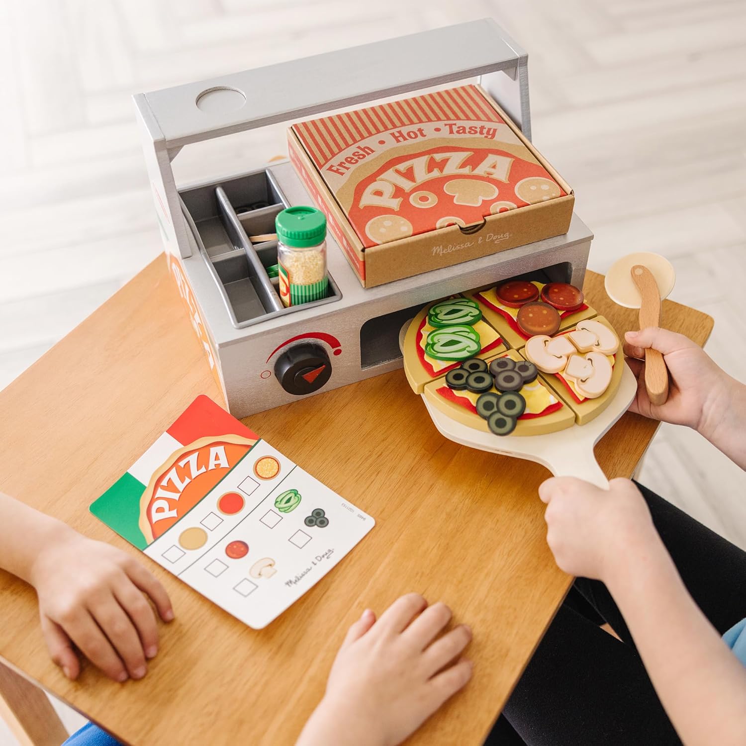 Thumbnail 1 de Melissa & Doug Holz-Pizzeria (41-teilig) – Pizza-Set für Rollenspiel ab 3 Jahren