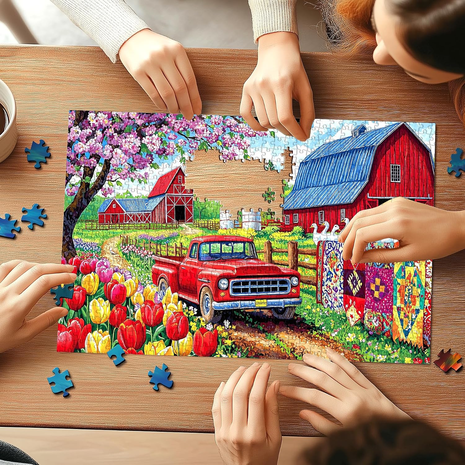 Detalle 2 de Spring Farm 500-Piece Jigsaw Puzzle