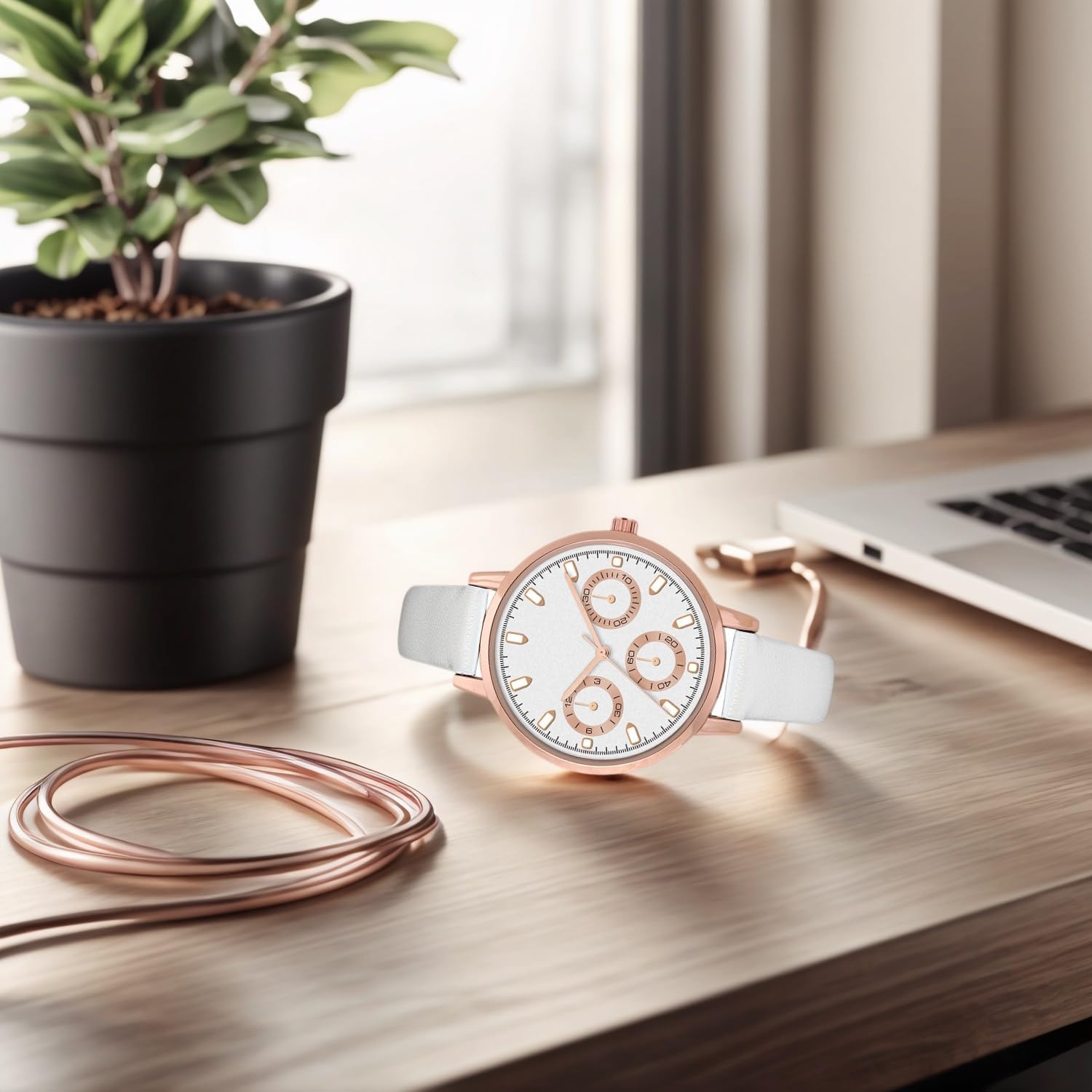 Thumbnail 3 de Damenuhr in Roségold-Optik mit weißem Zifferblatt, drei Deko-Subzifferblättern und weißem Lederarmband