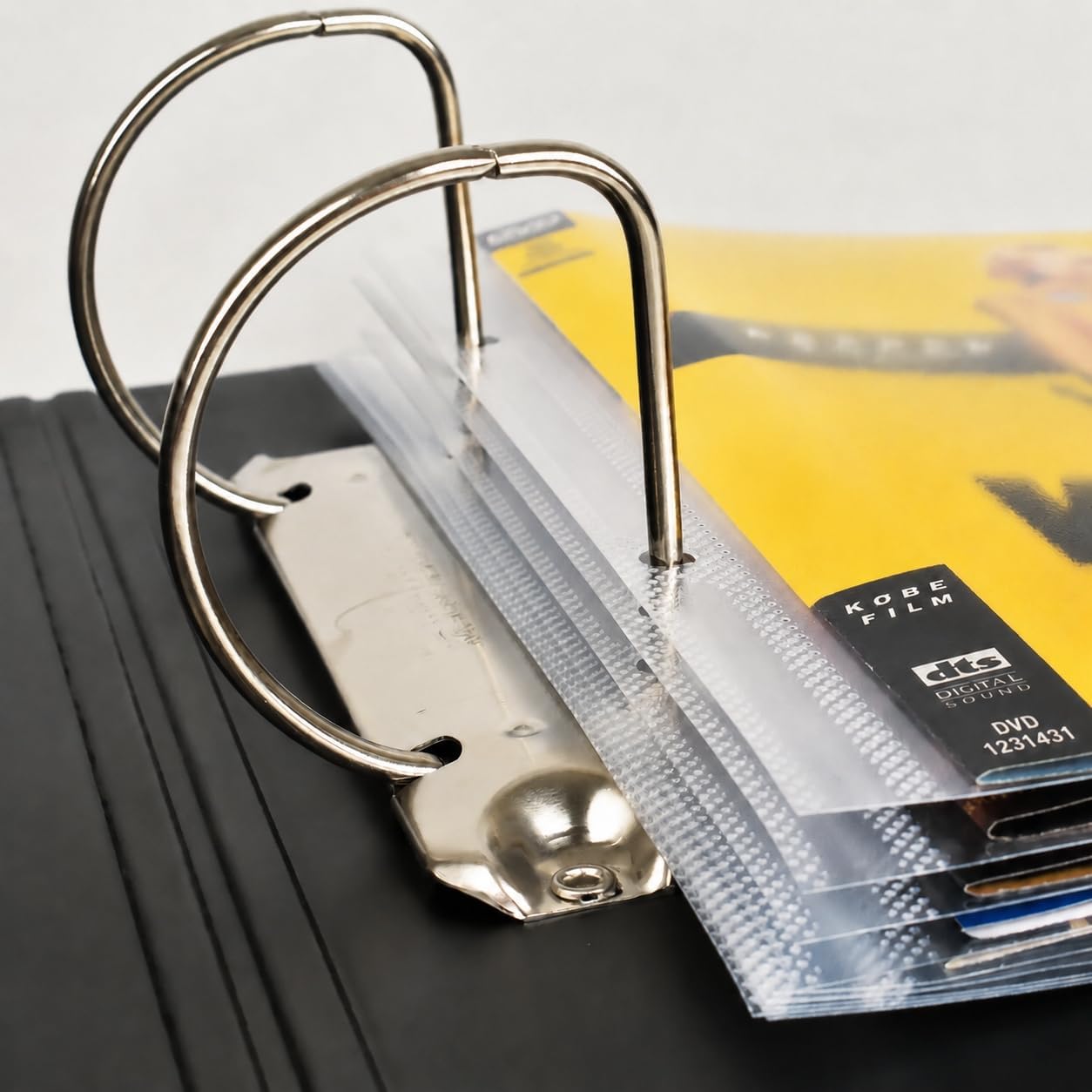 Detalle 2 de Tarifold DVD Storage Binder Sleeves with Secure Closing Flap (Pack of 100)