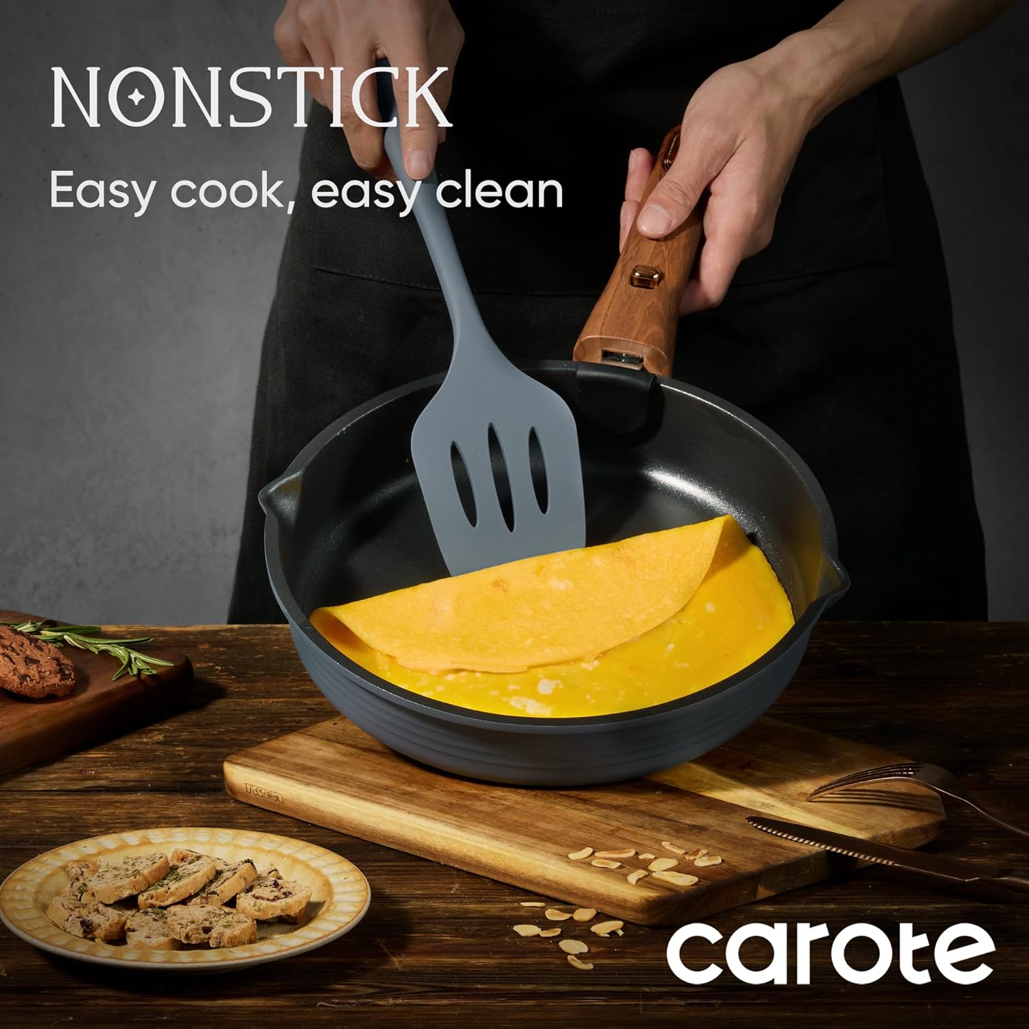 Detalle de CAROTE 30-Piece Titanium Cookware Set with Detachable Handle