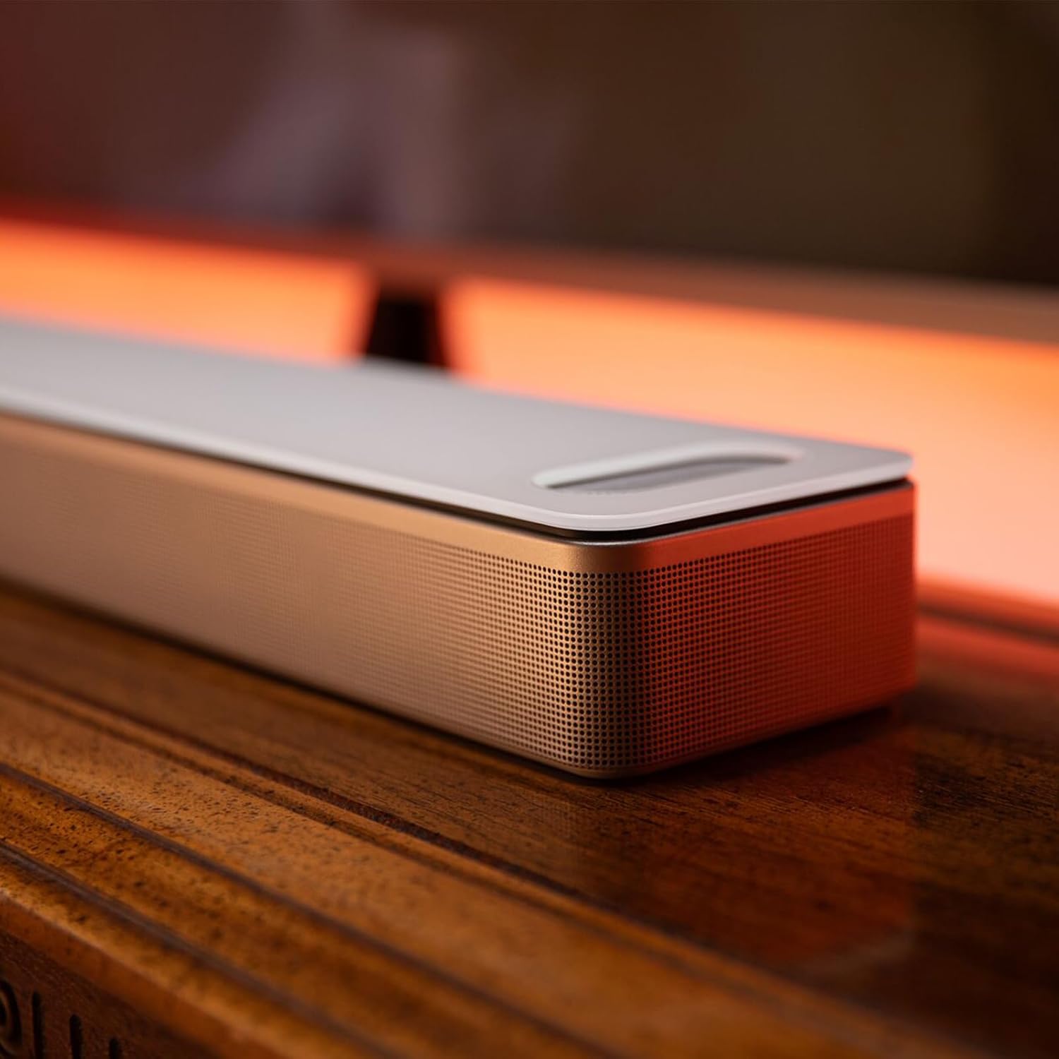 Thumbnail 3 de Bose Smart Ultra Soundbar with Dolby Atmos Plus and Alexa (White)