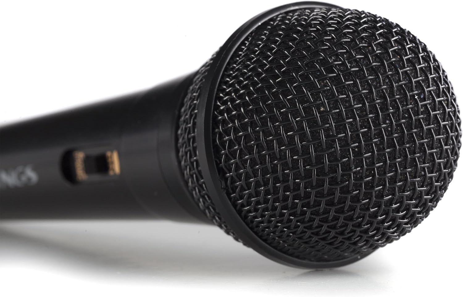 Detalle 2 de NGS Singer Fire: Micrófono dinámico vocal con cable de 3 m para directo y karaoke